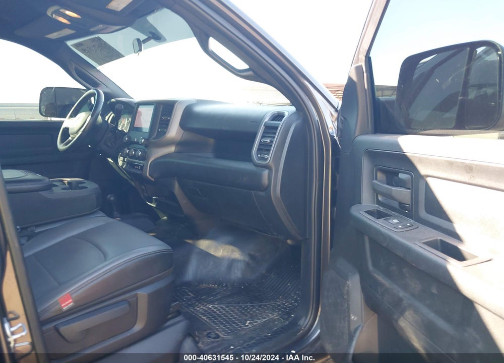 2022 RAM 2500 TRADESMAN 4X4 6'4 BOX VIN: 3C6UR5CLXNG419168