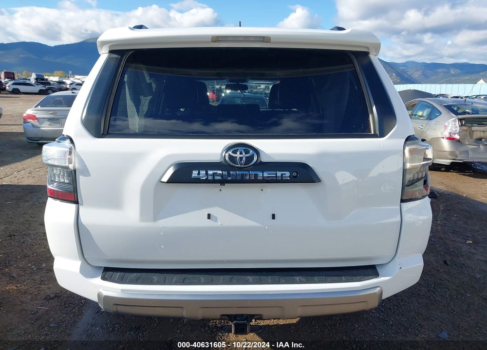2017 TOYOTA 4RUNNER TRD OFF ROAD PREMIUM VIN: JTEBU5JR6H5426194