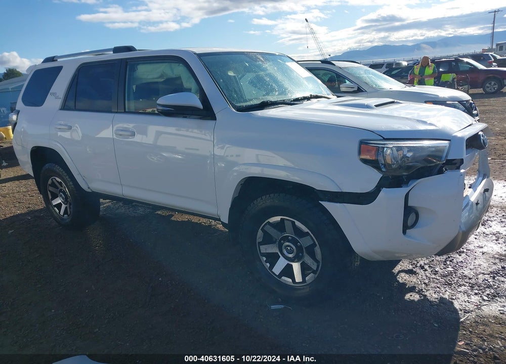 2017 TOYOTA 4RUNNER TRD OFF ROAD PREMIUM VIN: JTEBU5JR6H5426194