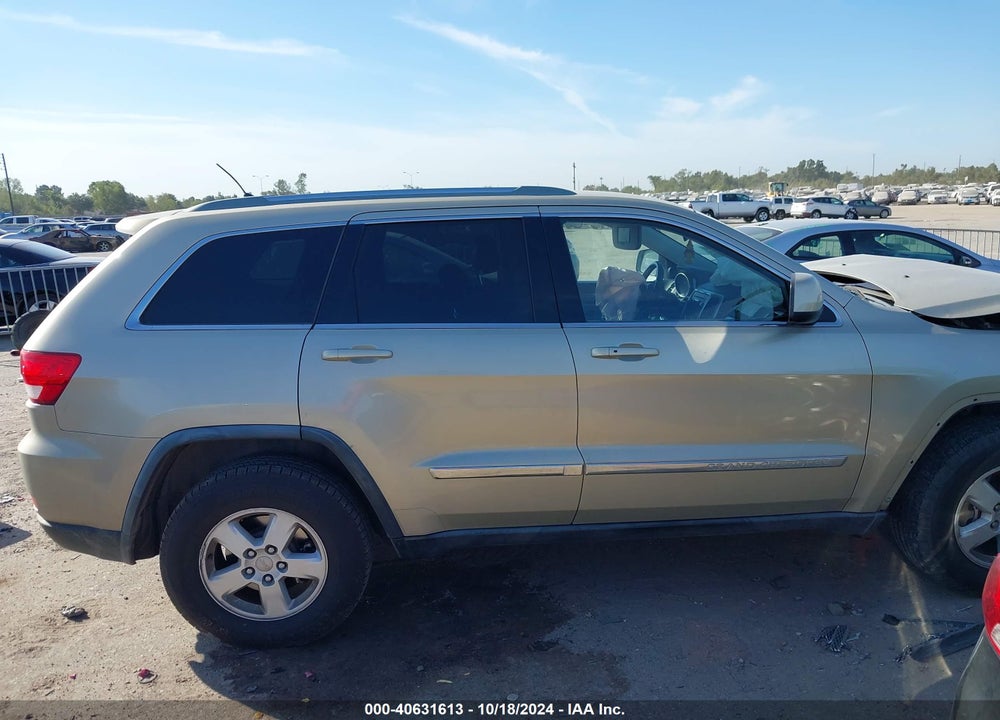 2011 JEEP GRAND CHEROKEE LAREDO VIN: 1J4RS4GG8BC588107