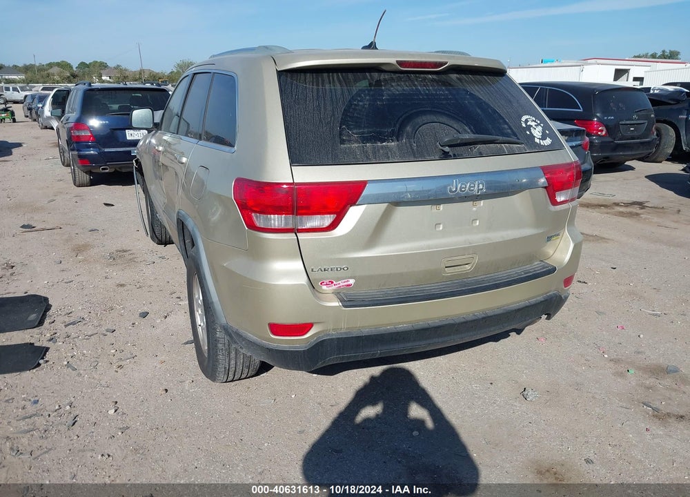 2011 JEEP GRAND CHEROKEE LAREDO VIN: 1J4RS4GG8BC588107