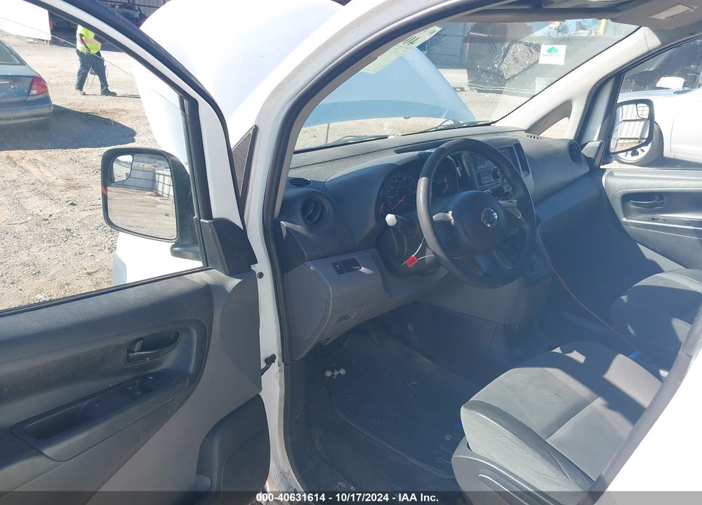 2014 NISSAN NV200 S VIN: 3N6CM0KN3EK701896