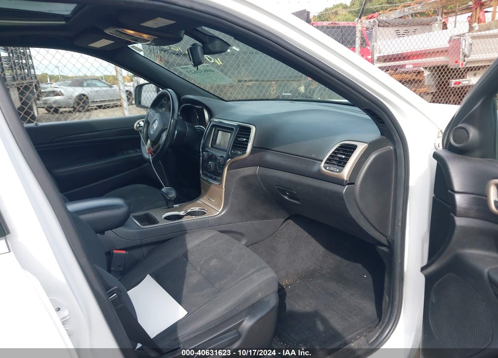 2014 JEEP GRAND CHEROKEE LAREDO VIN: 1C4RJFAG5EC132986