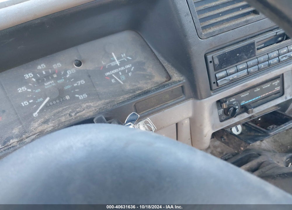 1994 FORD RANGER VIN: 1FTCR10A3RUD74562