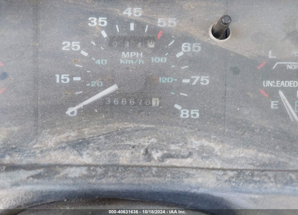 1994 FORD RANGER VIN: 1FTCR10A3RUD74562