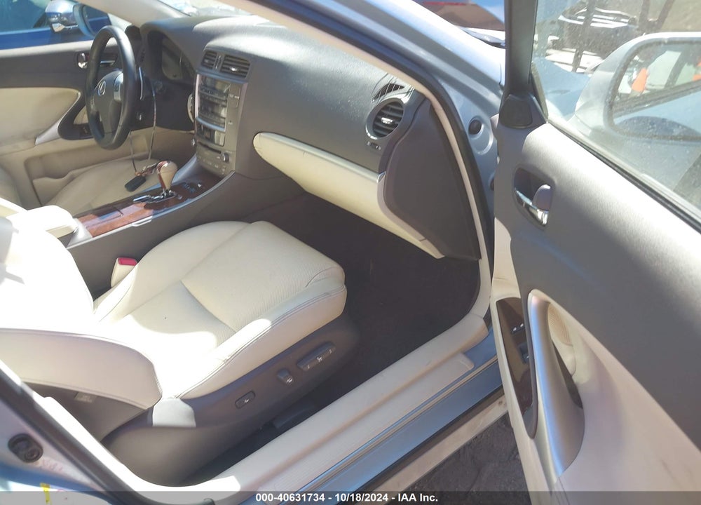 2012 LEXUS IS 250 VIN: JTHCF5C21C5060042