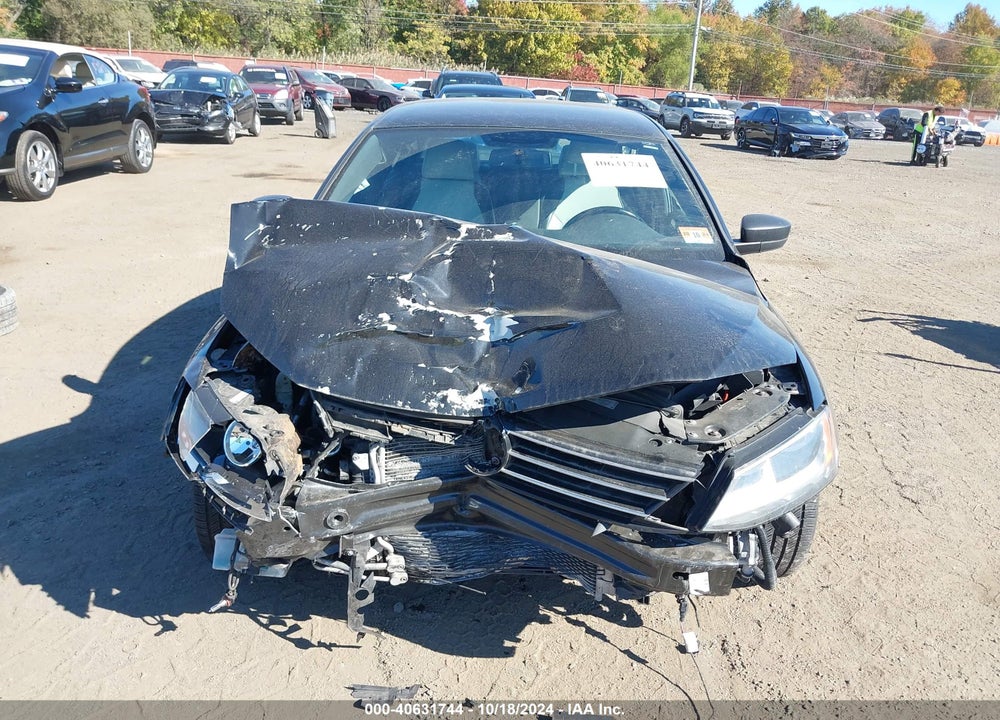 2016 VOLKSWAGEN JETTA 1.8T SPORT VIN: 3VWD17AJ2GM222039