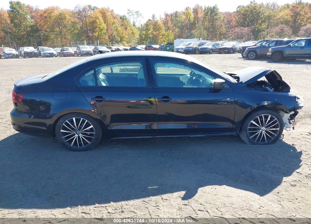 2016 VOLKSWAGEN JETTA 1.8T SPORT VIN: 3VWD17AJ2GM222039