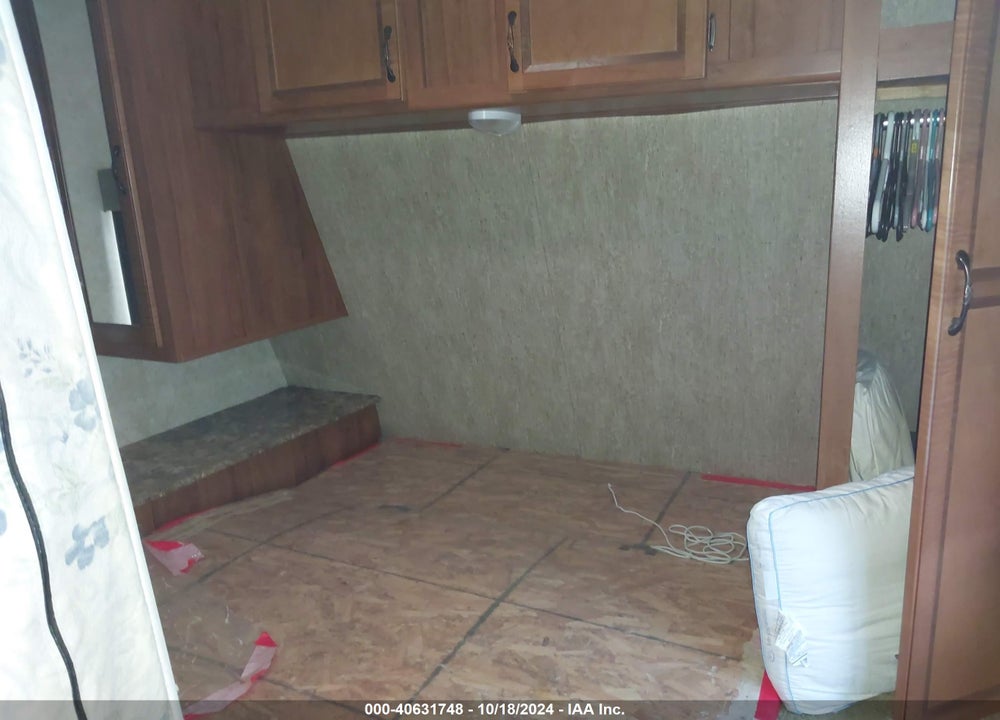 2014 GULFSTREAM CONQUEST VIN: 1NL1GTN20E1115219