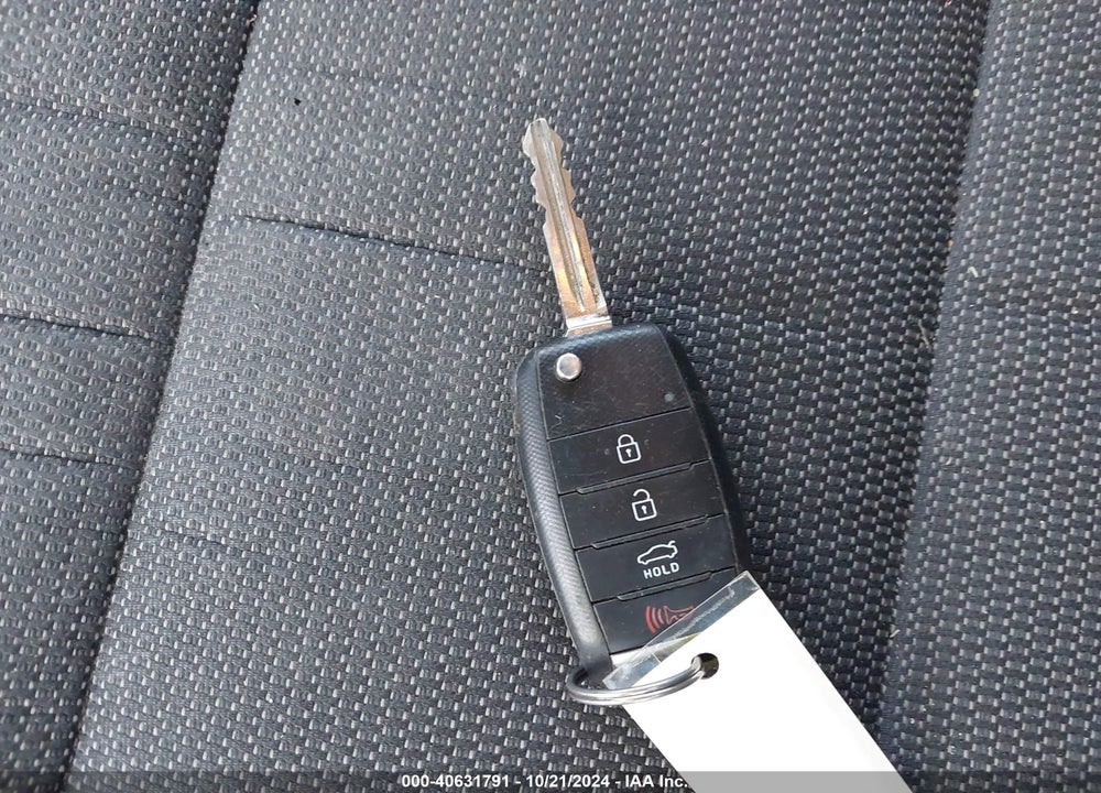 2017 KIA FORTE LX VIN: 3KPFK4A75HE083323