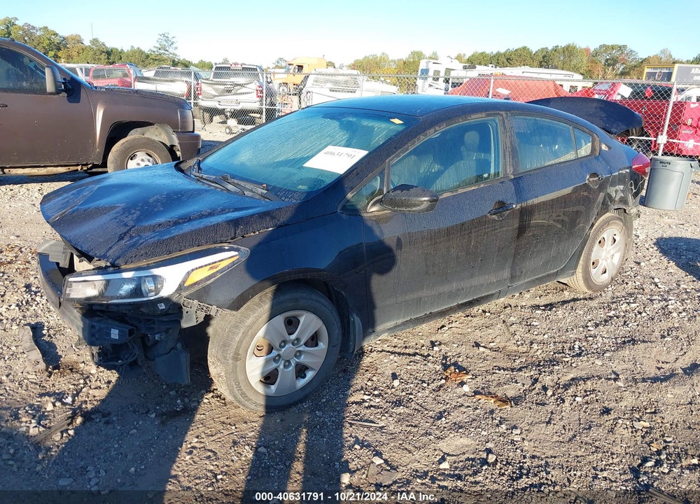 2017 KIA FORTE LX VIN: 3KPFK4A75HE083323