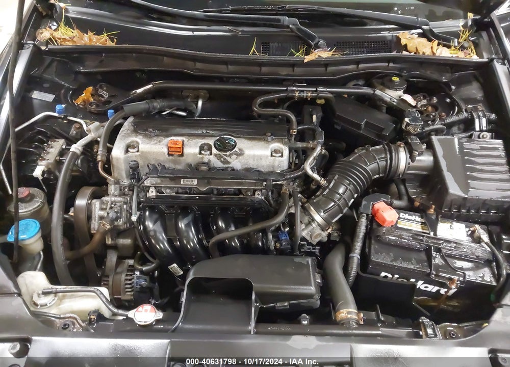 2010 HONDA ACCORD 2.4 EX VIN: 1HGCP2F74AA191900
