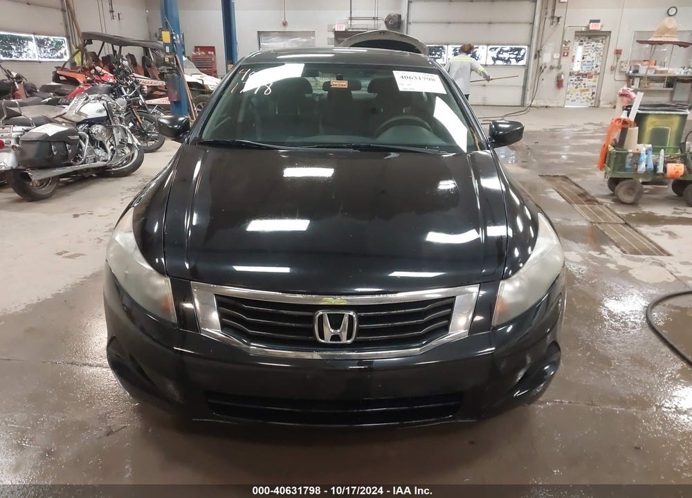 2010 HONDA ACCORD 2.4 EX VIN: 1HGCP2F74AA191900