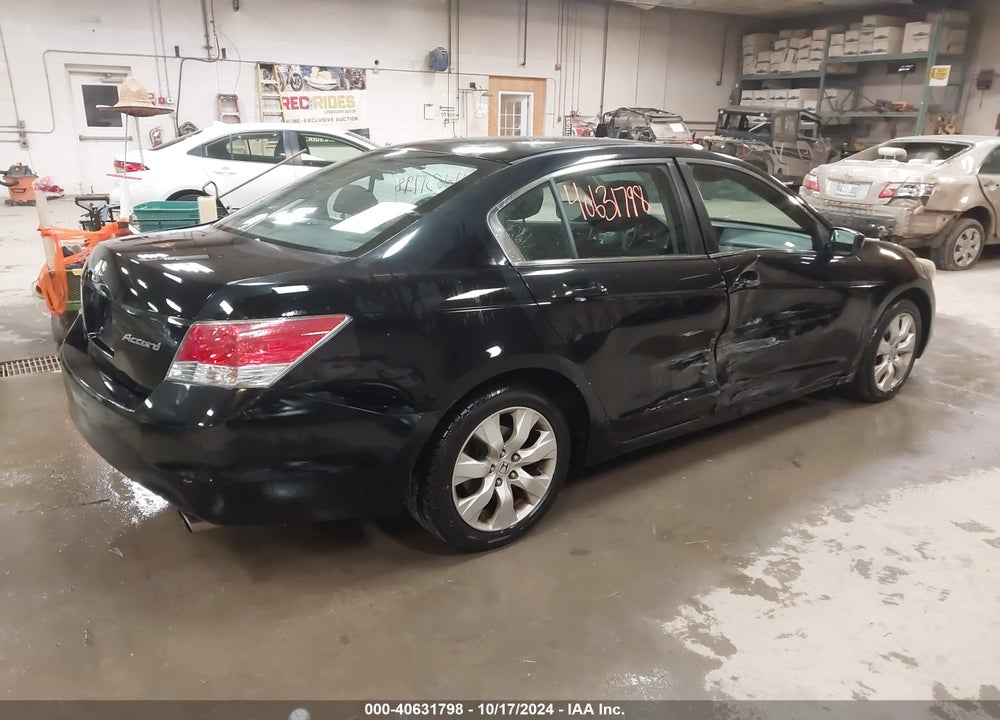 2010 HONDA ACCORD 2.4 EX VIN: 1HGCP2F74AA191900