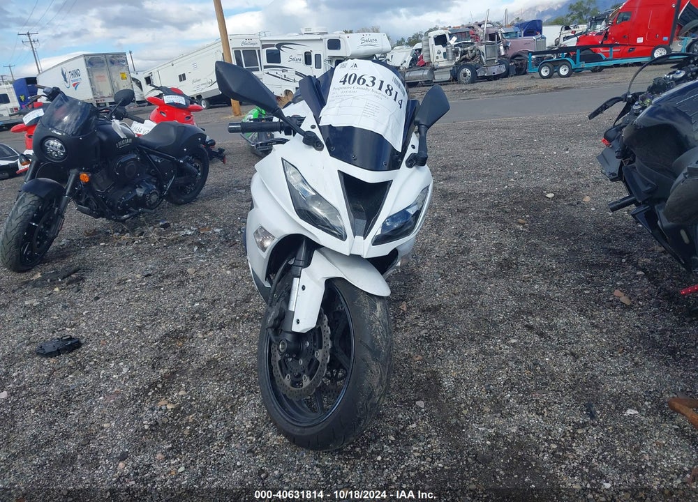 2013 KAWASAKI ZX636 E VIN: JKBZXJE14DA005914