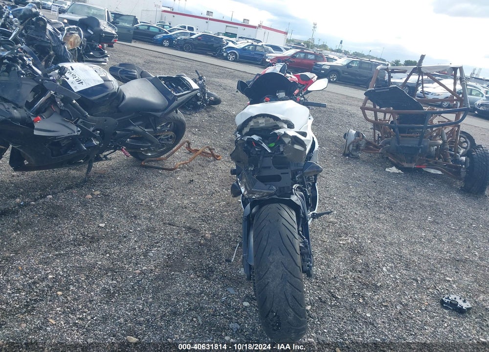 2013 KAWASAKI ZX636 E VIN: JKBZXJE14DA005914