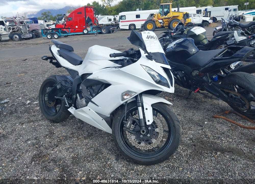 2013 KAWASAKI ZX636 E VIN: JKBZXJE14DA005914
