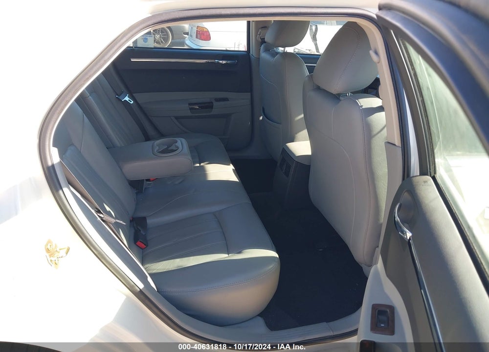 2006 CHRYSLER 300C VIN: 2C3KA63H06H530620