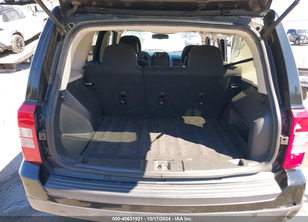 2016 JEEP PATRIOT SPORT VIN: 1C4NJPBB1GD810007