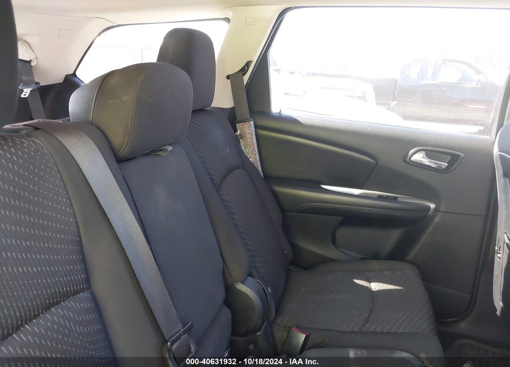 2019 DODGE JOURNEY SE VIN: 3C4PDCBB5KT681457