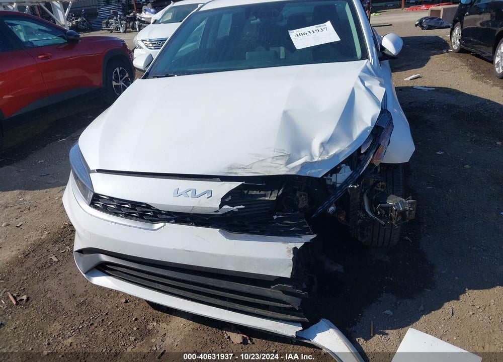 2024 KIA FORTE LXS VIN: 3KPF24AD1RE816605