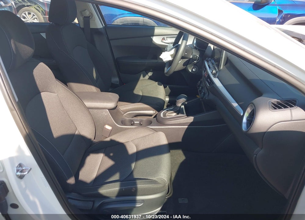 2024 KIA FORTE LXS VIN: 3KPF24AD1RE816605