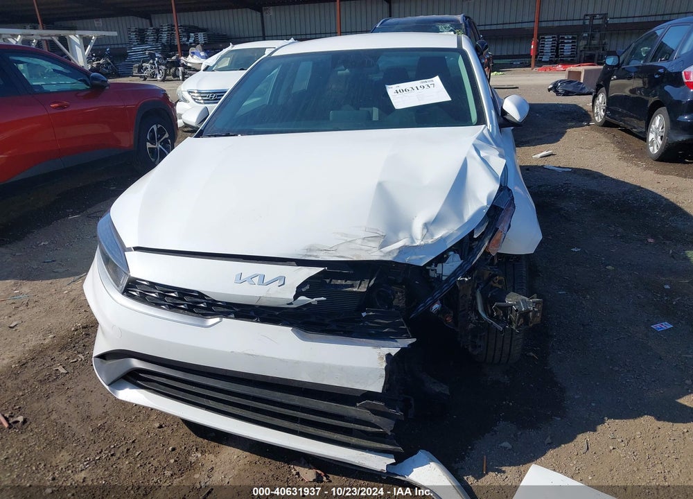 2024 KIA FORTE LXS VIN: 3KPF24AD1RE816605