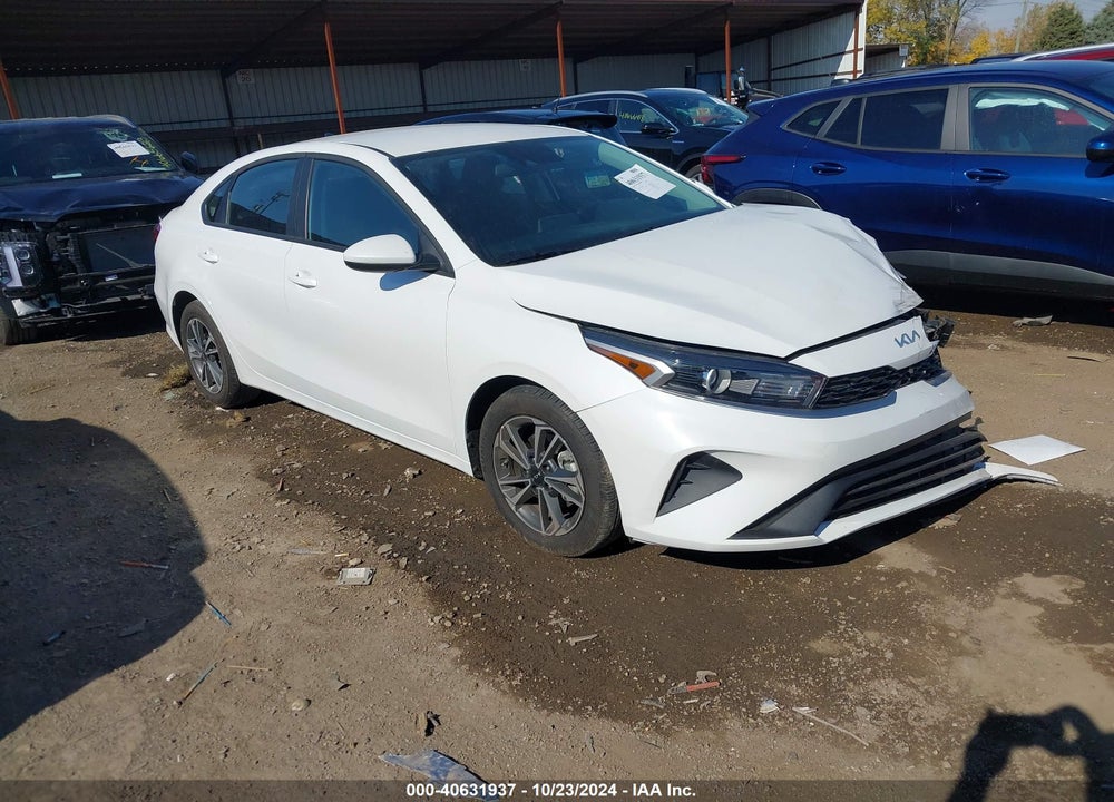 2024 KIA FORTE LXS VIN: 3KPF24AD1RE816605