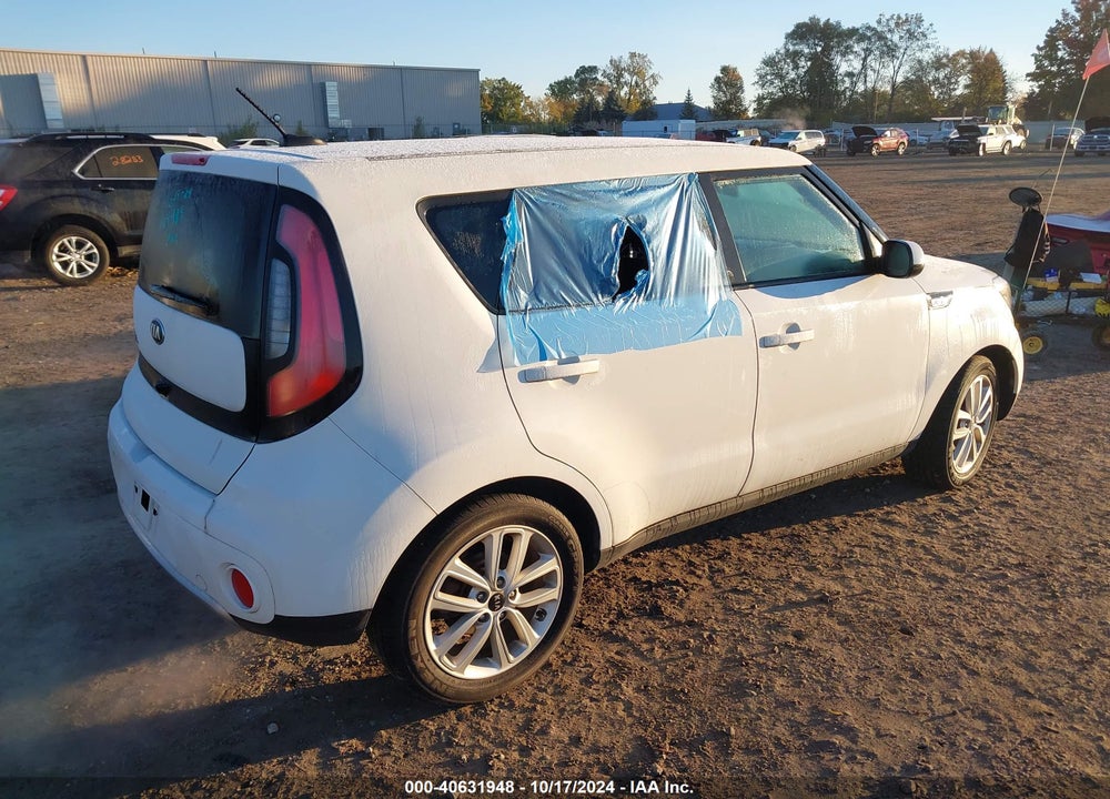 2017 KIA SOUL VIN: KNDJP3A5XH7419312