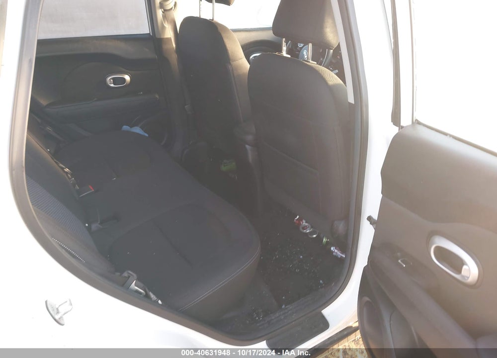 2017 KIA SOUL VIN: KNDJP3A5XH7419312