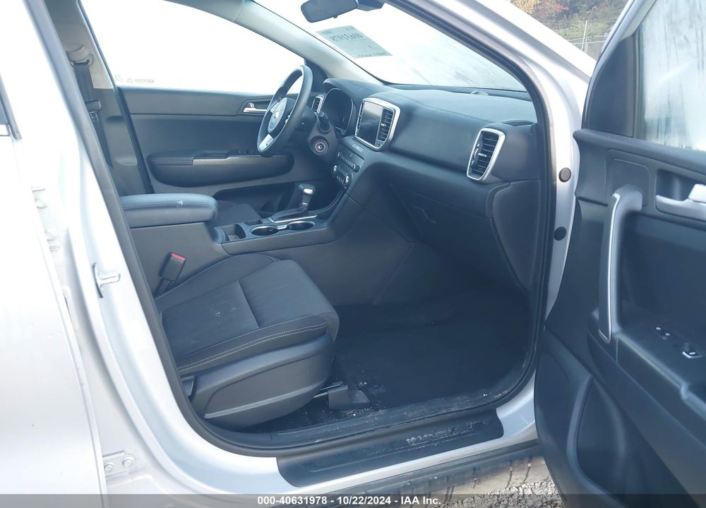 2020 KIA SPORTAGE LX VIN: KNDPMCAC1L7760897