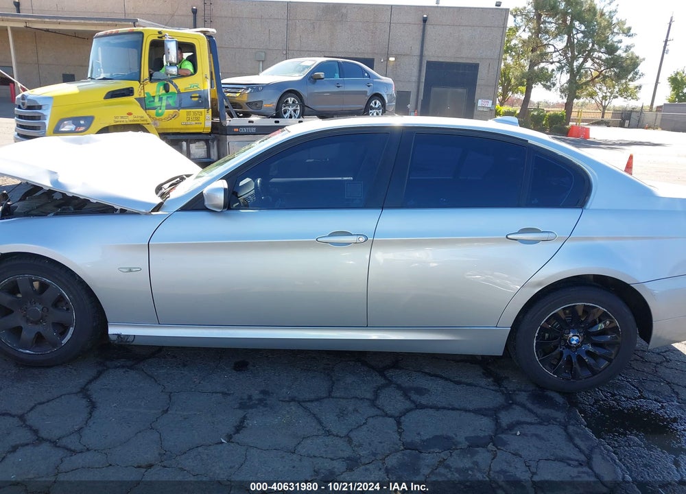 2009 BMW 328I VIN: WBAPH77589NM27991