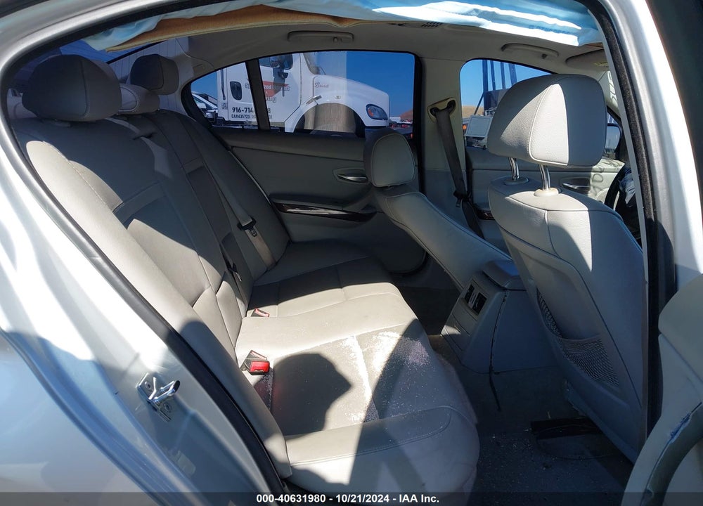 2009 BMW 328I VIN: WBAPH77589NM27991