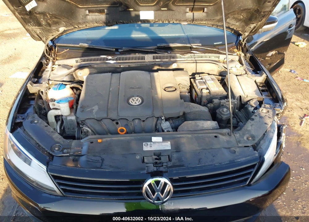 2011 VOLKSWAGEN JETTA 2.5L SE VIN: 3VWDZ7AJXBM383062