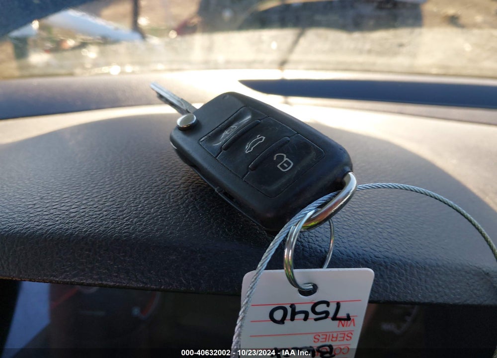 2011 VOLKSWAGEN JETTA 2.5L SE VIN: 3VWDZ7AJXBM383062