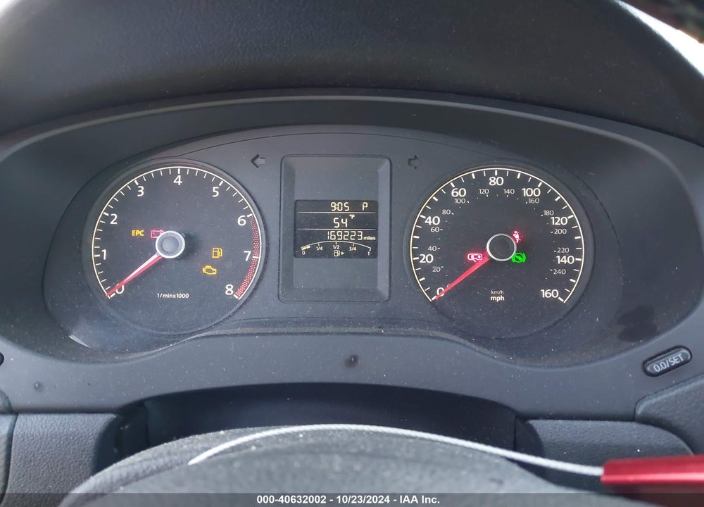 2011 VOLKSWAGEN JETTA 2.5L SE VIN: 3VWDZ7AJXBM383062
