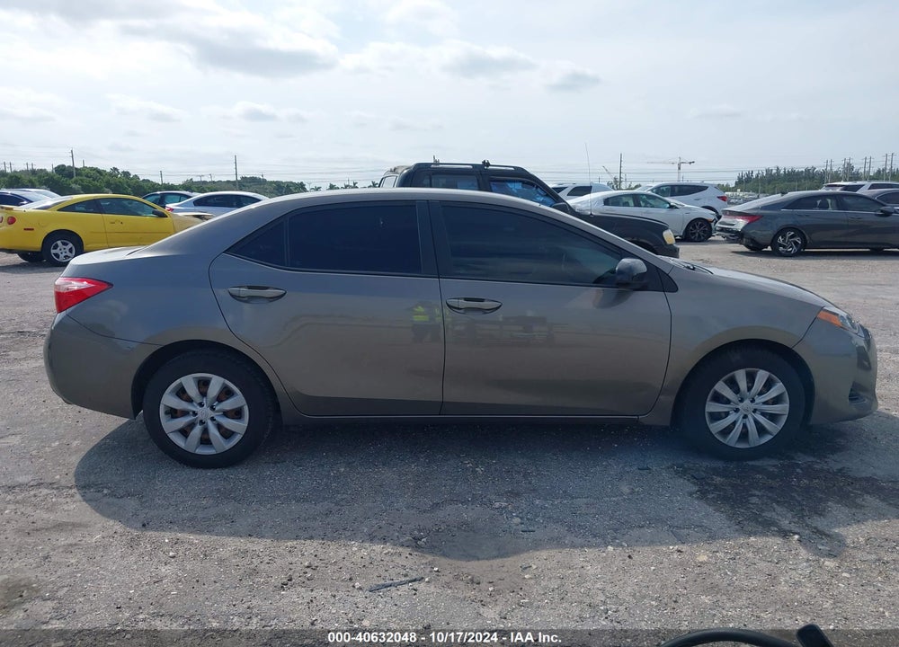 2019 TOYOTA COROLLA LE VIN: 5YFBURHE3KP938357