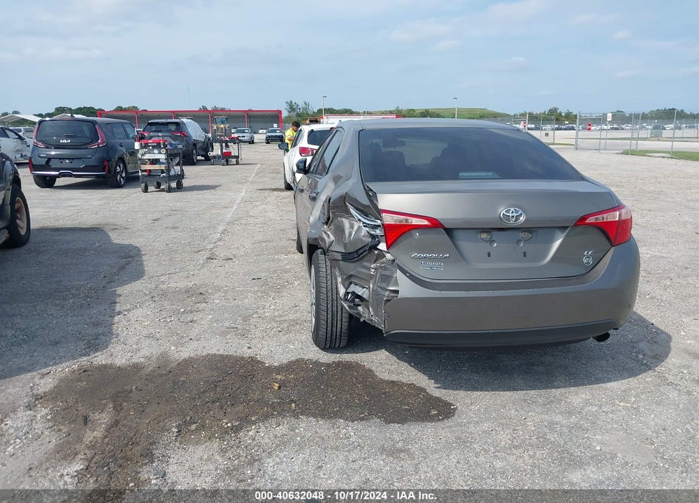 2019 TOYOTA COROLLA LE VIN: 5YFBURHE3KP938357