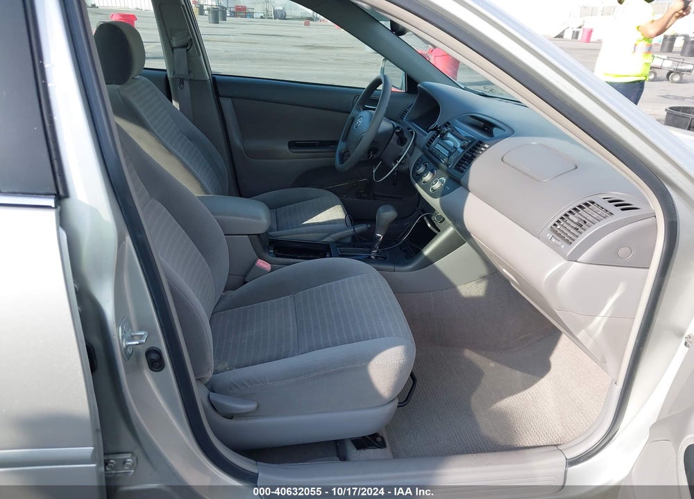 2005 TOYOTA CAMRY LE V6 VIN: 4T1BF32K95U105154