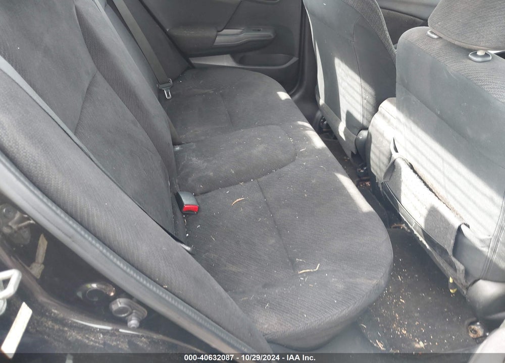 2013 HONDA CIVIC LX VIN: 19XFB2F58DE001980