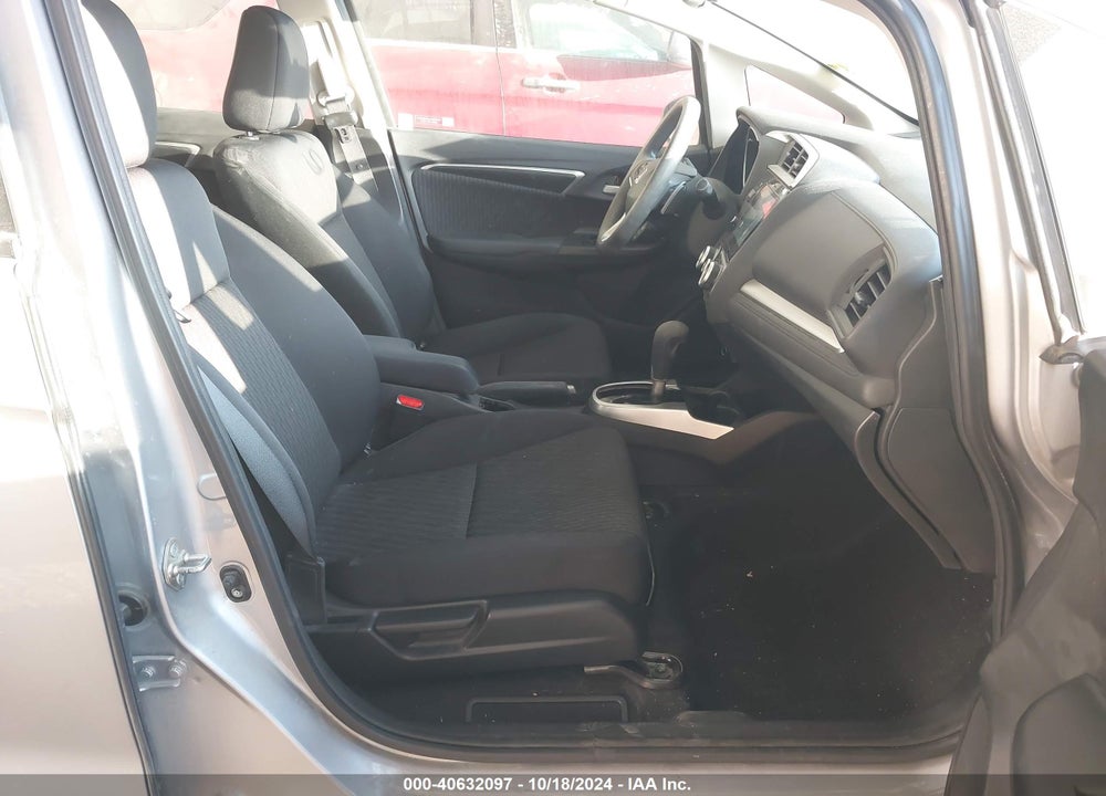 2018 HONDA FIT EX VIN: 3HGGK5H88JM722946