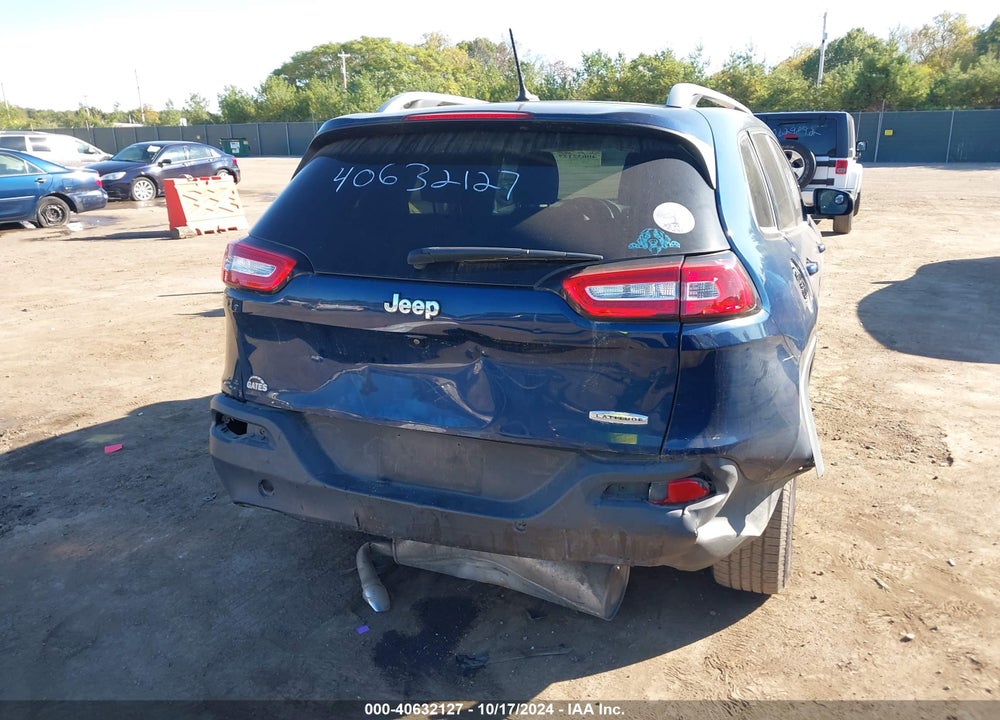2018 JEEP CHEROKEE LATITUDE FWD VIN: 1C4PJLCB3JD573611