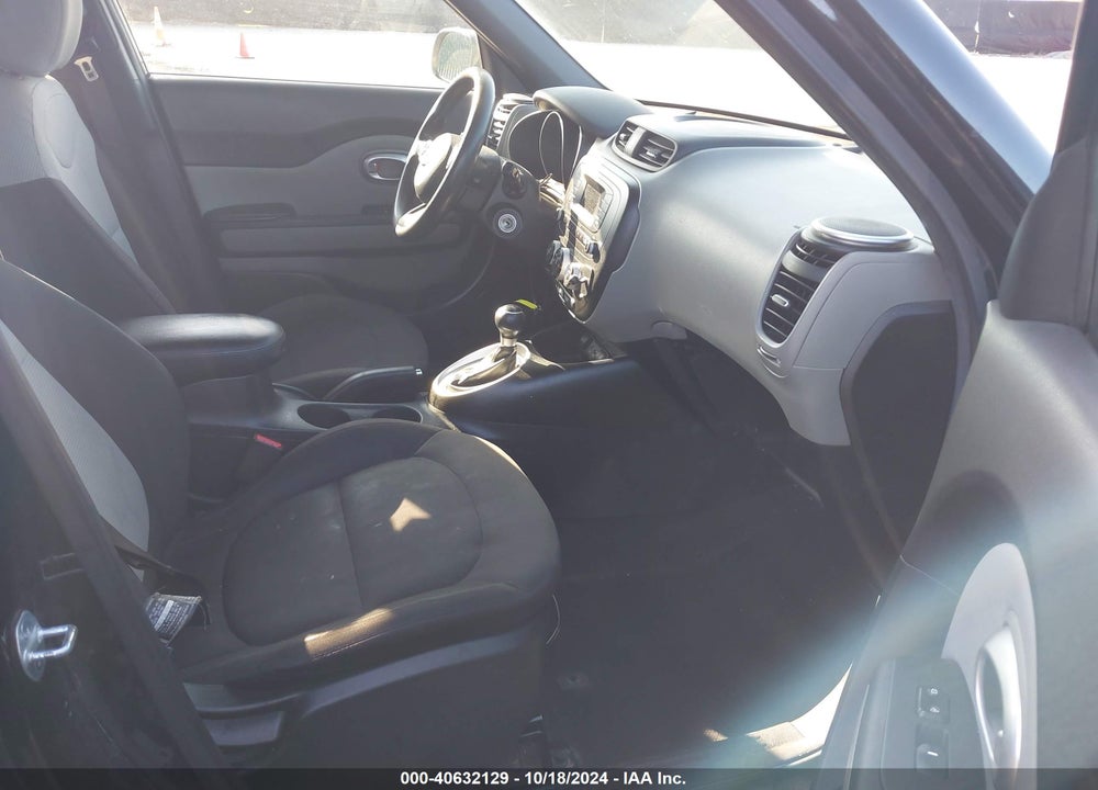 2015 KIA SOUL VIN: KNDJN2A25F7805817