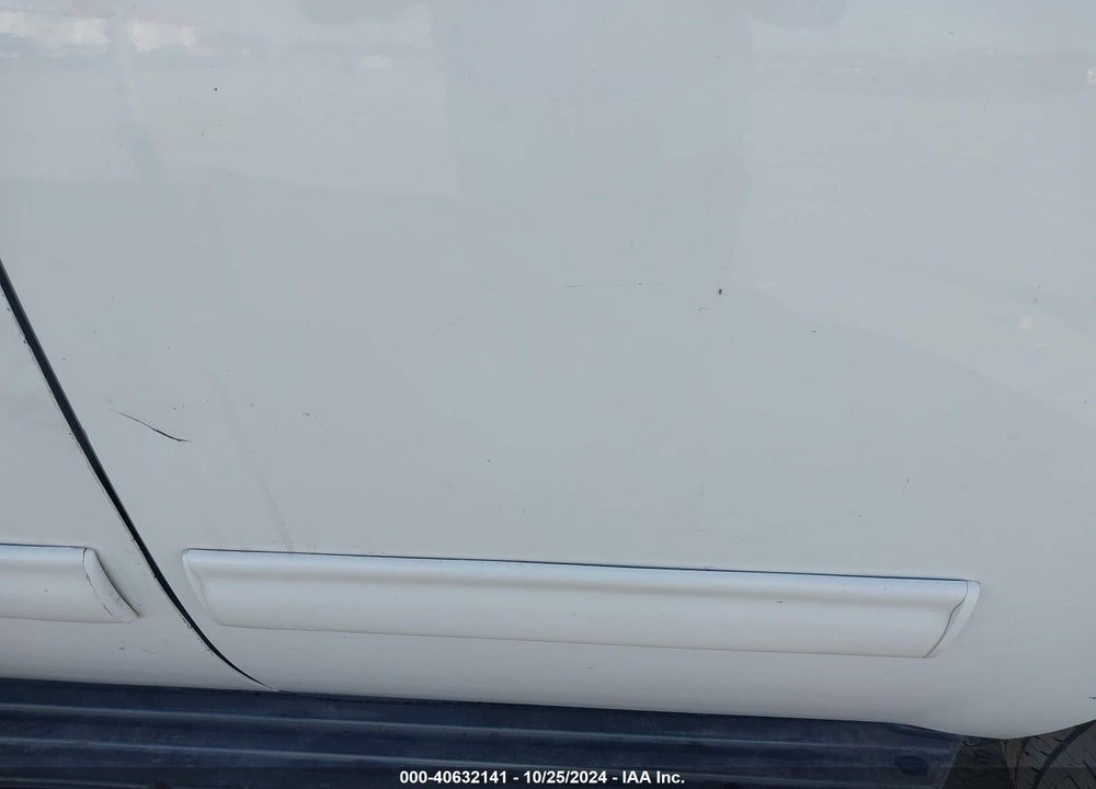 2013 CHEVROLET TAHOE LT VIN: 1GNSCBE0XDR146757