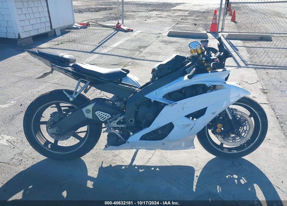 2008 YAMAHA YZFR6 VIN: JYARJ16E78A008689