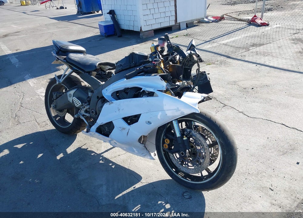 2008 YAMAHA YZFR6 VIN: JYARJ16E78A008689