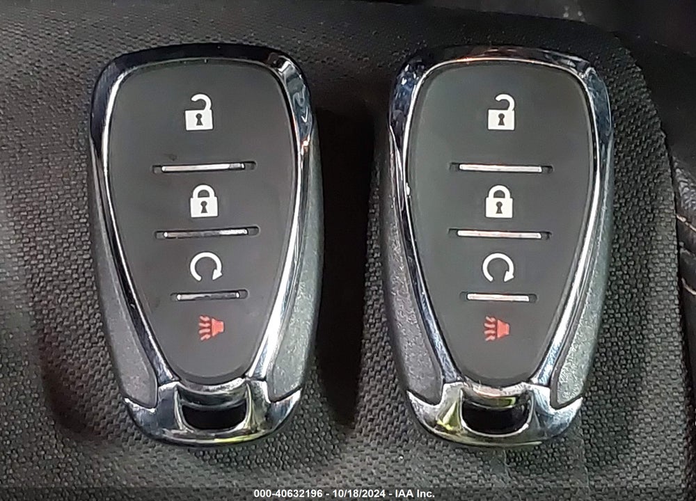 2020 CHEVROLET TRAX AWD LT VIN: 3GNCJPSB1LL125198