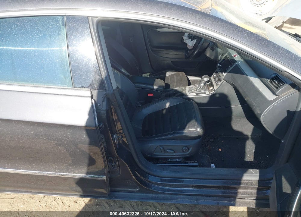 2010 VOLKSWAGEN CC SPORT VIN: WVWML7AN3AE521102