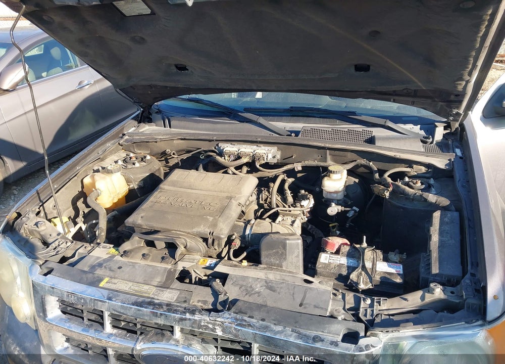 2009 FORD ESCAPE LIMITED VIN: 1FMCU04G69KD00602