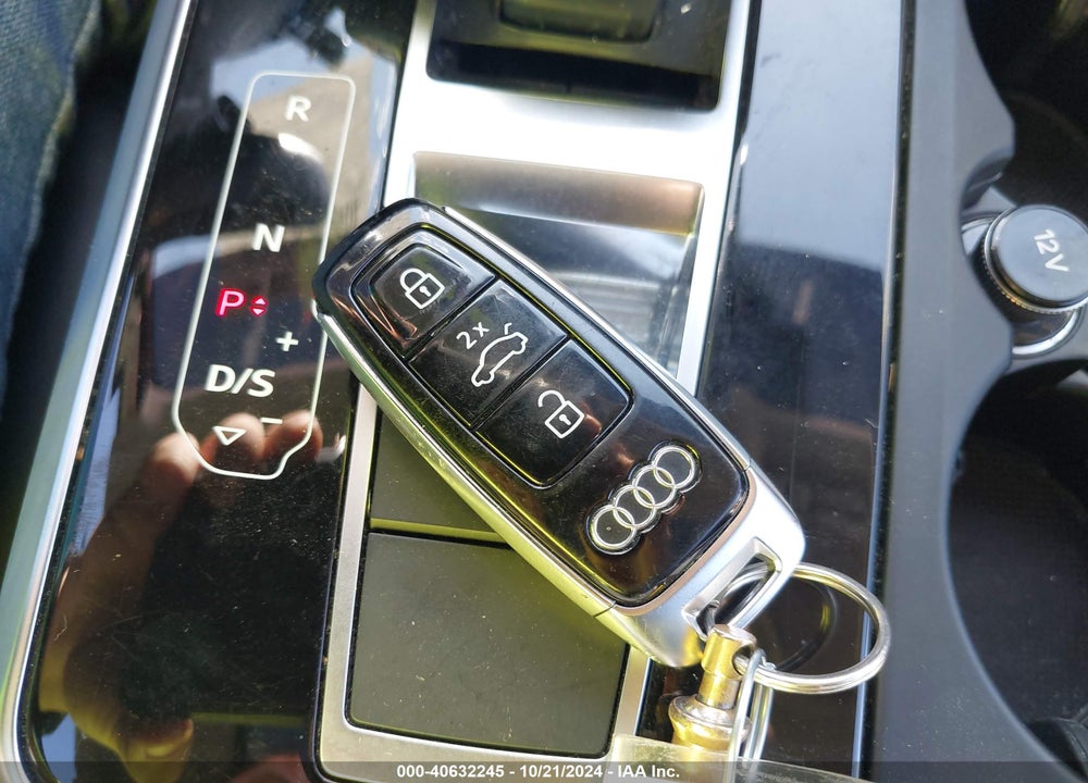 2022 AUDI Q7 PREMIUM PLUS 55 TFSI QUATTRO TIPTRONIC VIN: WA1LXBF75ND010641